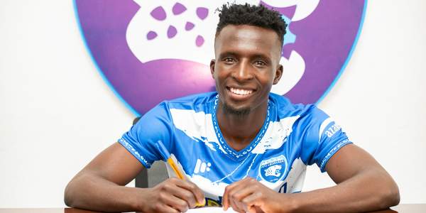 AFC Leopards beats Gor Mahia to the signing of Sharks defender