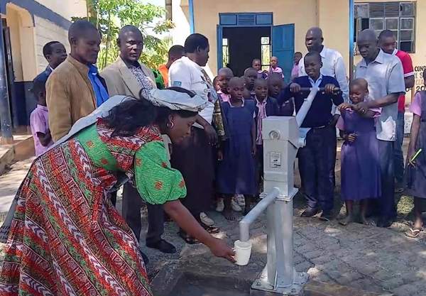 Busia Woman Rep launches water project for schools