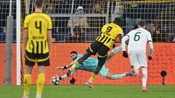 Guirassy misses the penalty in a sorry Dortmund draw