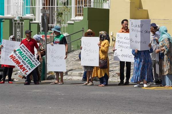 News24 | The wheels on the bus can't go round and round in Bo-Kaap. And tour operators aren't happy