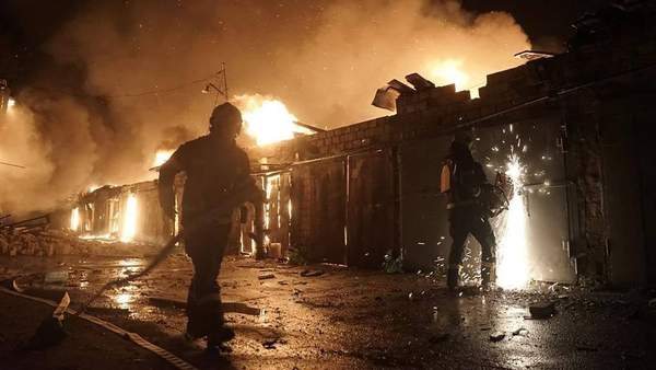 News24 | 'Vladimir, STOP!' Trump rebukes Russia over Ukraine strike which killed 12