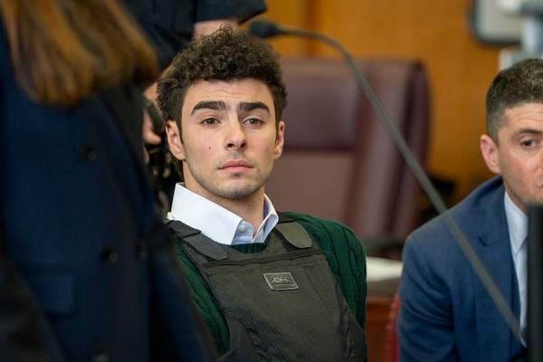 News24 | US prosecutors label Luigi Mangione a 'future danger', formally ask for death penalty