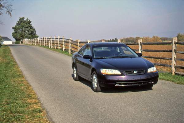 View Photos of the 1998 Honda Accord Coupe EX