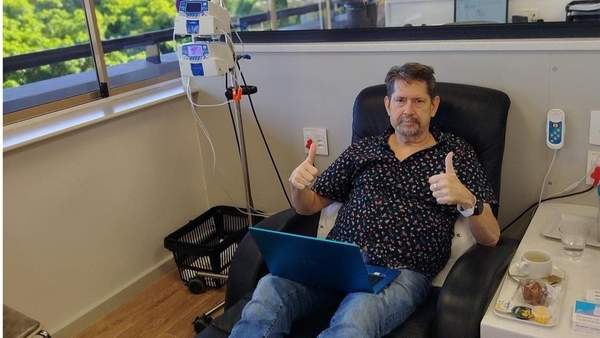 News24 | Not alone: Beloved editor battling cancer humbled by R700k donations, some from strangers