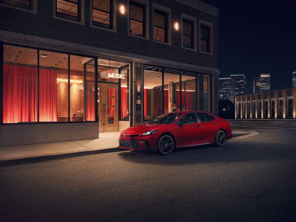 2026 Toyota Camry Gains Slick Nightshade Edition with Black Trim