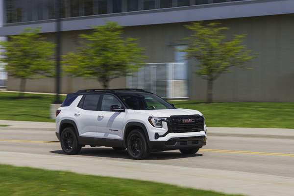 View Exterior Photos of the 2025 GMC Terrain