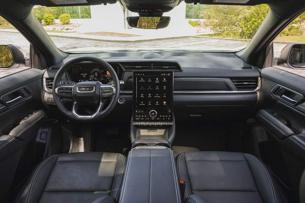 View Interior Photos of the 2025 GMC Terrain