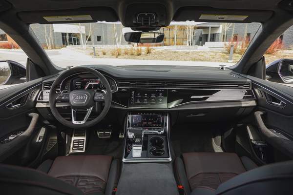 View Interior Photos of the 2025 Audi RS Q8 Performance