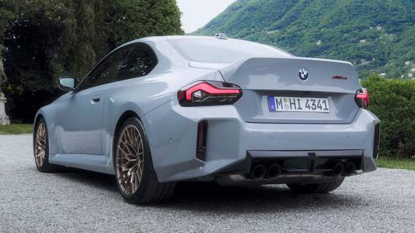 2026 BMW M2 CS: Here's Your First Look