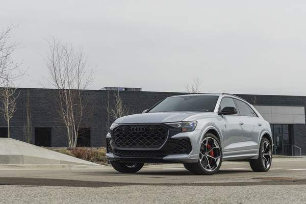 2025 Audi RS Q8