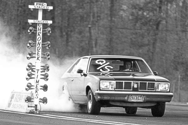 Tested: 1978 Oldsmobile 4-4-2 Hunts for Pink Slips