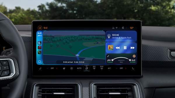 Apple CarPlay Gets Prettier and More Robust with New iOS 26 Update