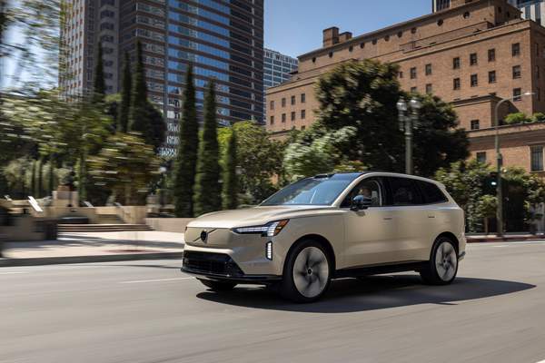 2026 Volvo EX90