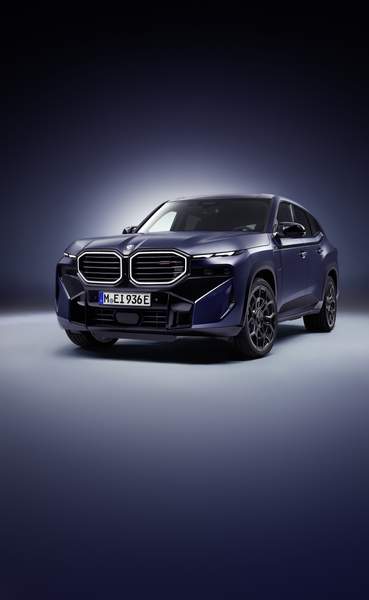 2026 BMW XM Comes Exclusively in 738-HP Guise and Charges Faster