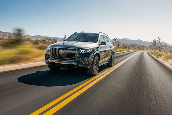 View Exterior Photos of the 2025 Mercedes-Maybach GLS600