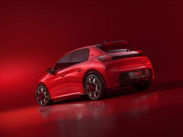 Peugeot e-208 GTi Is a Return to Hot Hatches for the French Brand