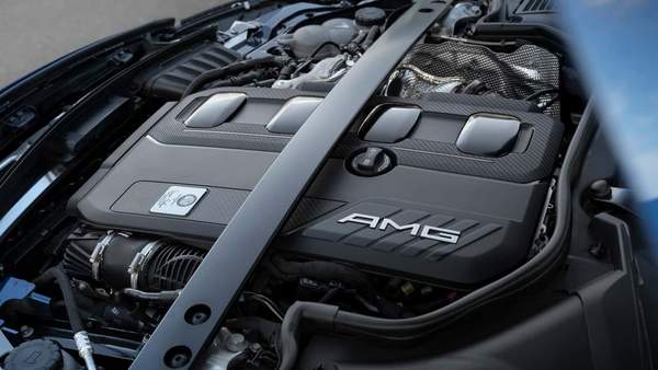 Mercedes Makes 'Course Correction' to Extend Combustion Engine Life