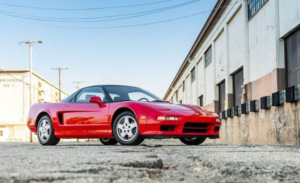 Next Year You Can Get New Parts for Your Old NSX Straight from Honda