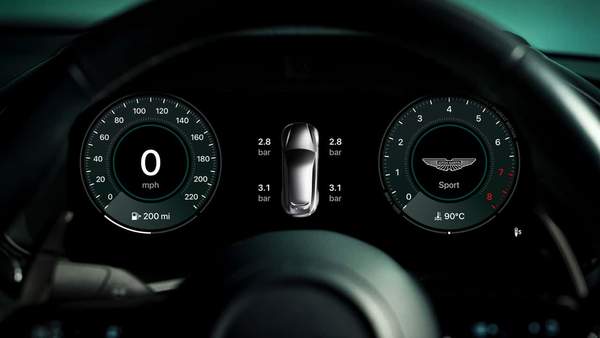 Sorry Apple Fans, Some Automakers Are Turning Their Backs on CarPlay Ultra